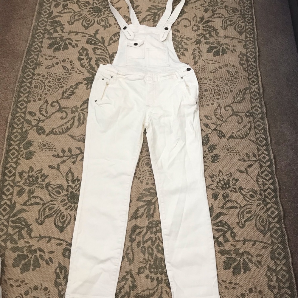 🆕Free People Washed Denim Overall - Picture 6 of 8